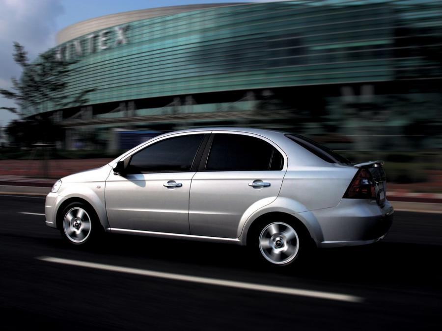  Daewoo Gentra 2006 года  (фото 2 из 15)